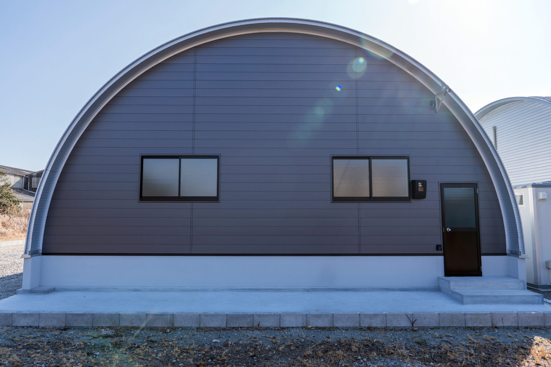 スチールアーチ倉庫の増築事例｜短工期・低コストで実現した間口10m×奥行20mの大空間 イメージ5