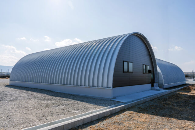 スチールアーチ倉庫の増築事例｜短工期・低コストで実現した間口10m×奥行20mの大空間 イメージ8