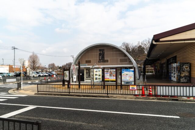 スチールアーチ店舗施工事例｜道の駅の精肉店で採用された無柱大空間と高断熱店舗建築 イメージ19